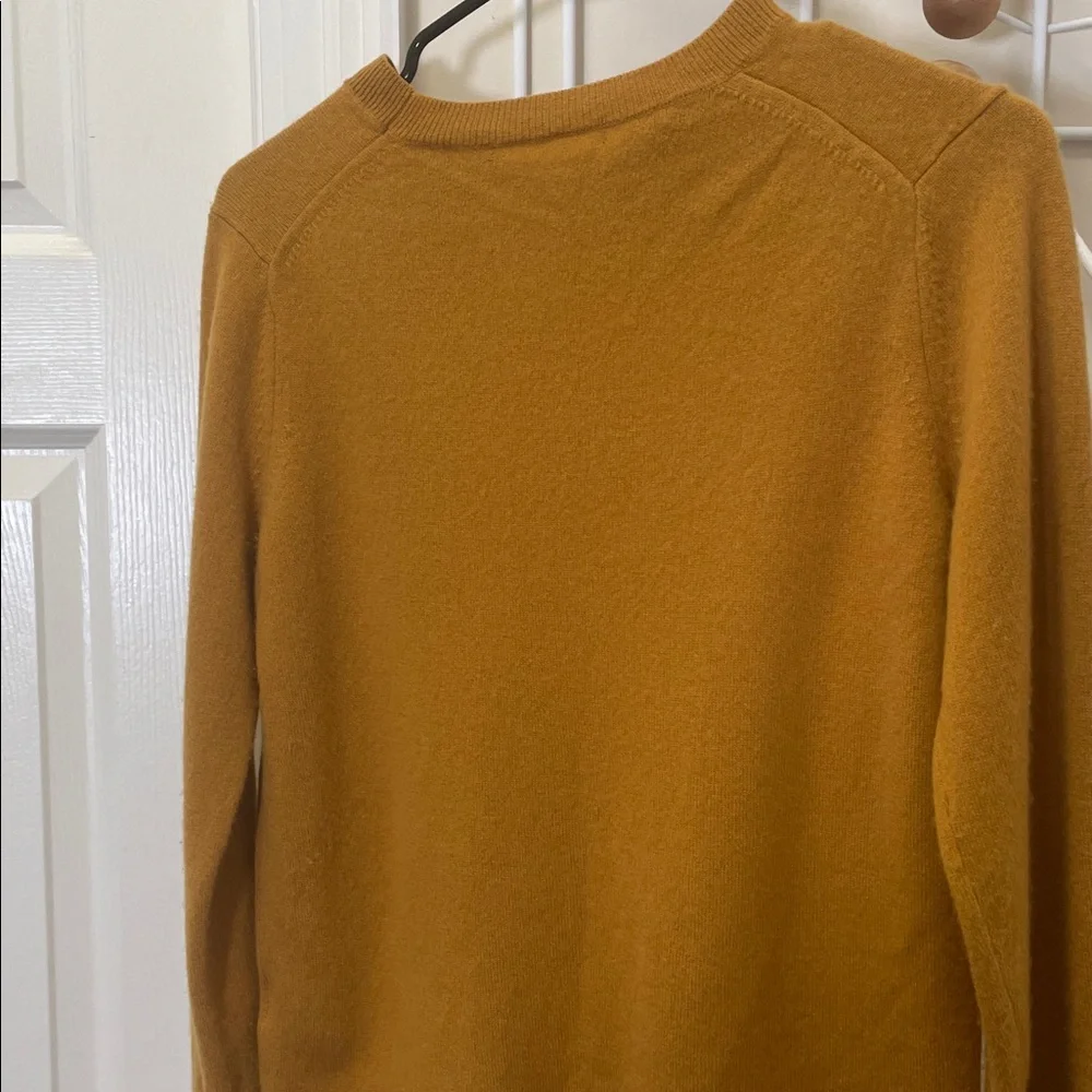 Uniqlo - Cashmere Long Sleeve Sweater Shirt - Golden - S - Picture 6 of 10
